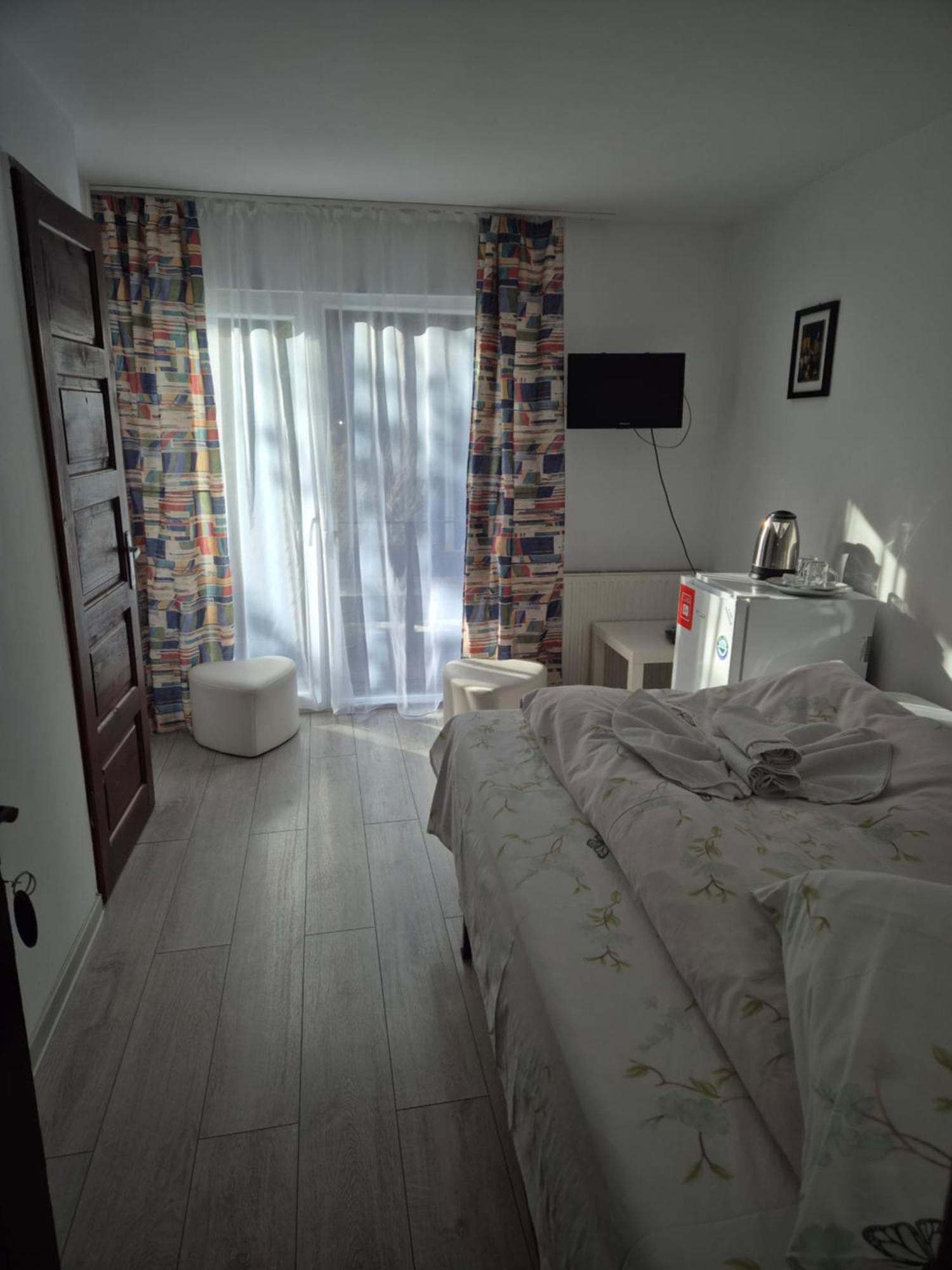 Pensiunea Liziera Buşteni Exterior foto