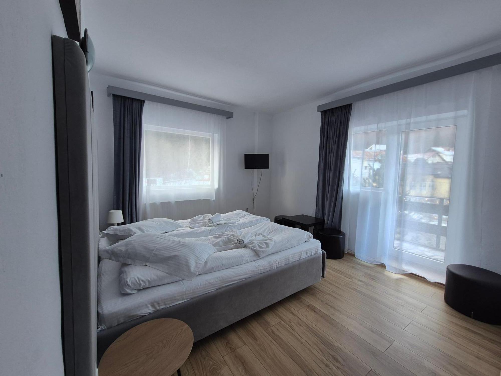 Pensiunea Liziera Buşteni Habitación foto